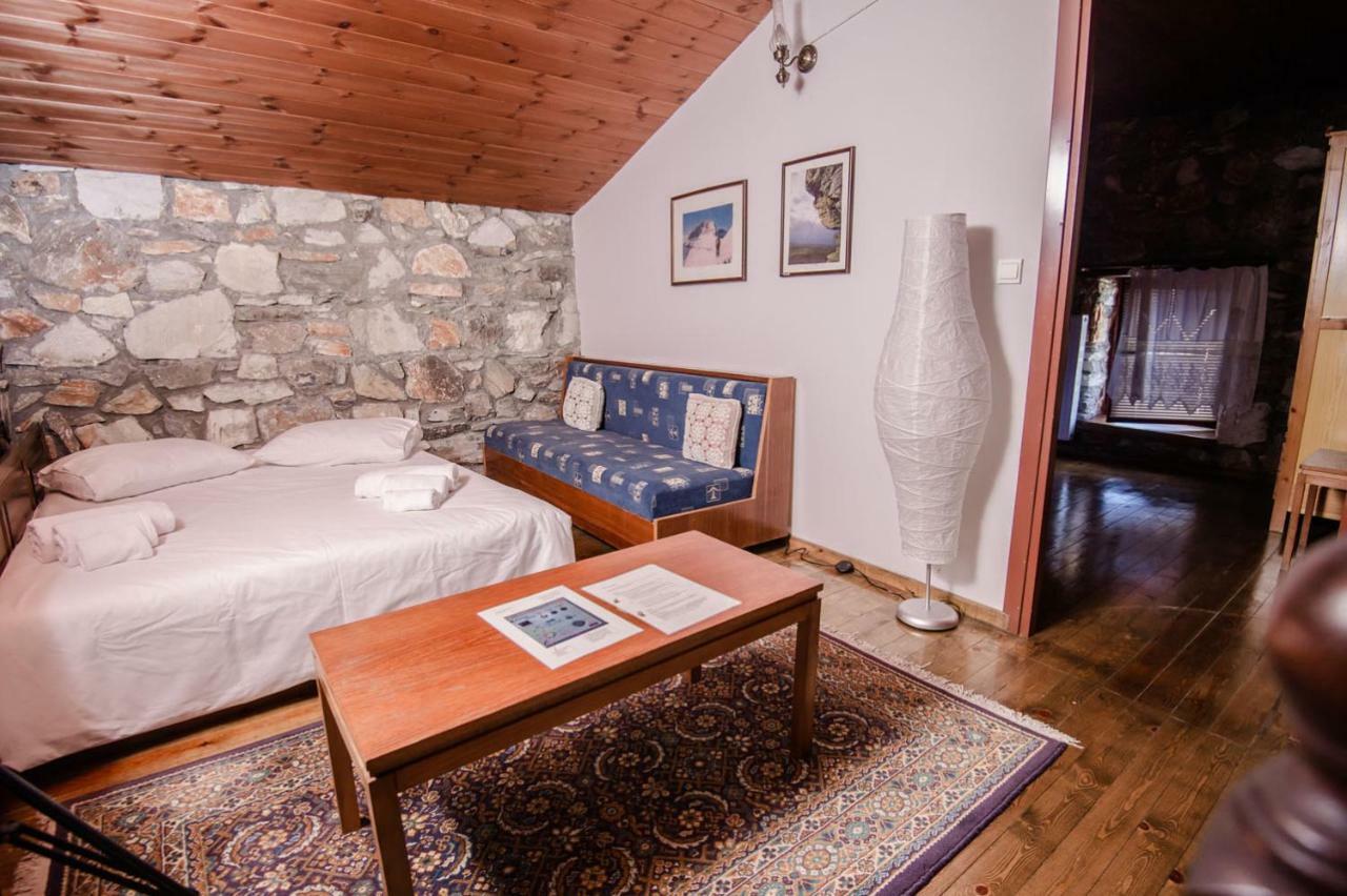 Stonehouse 2 Bedroom Chalet On Olympus Amazing View Pétra Dış mekan fotoğraf